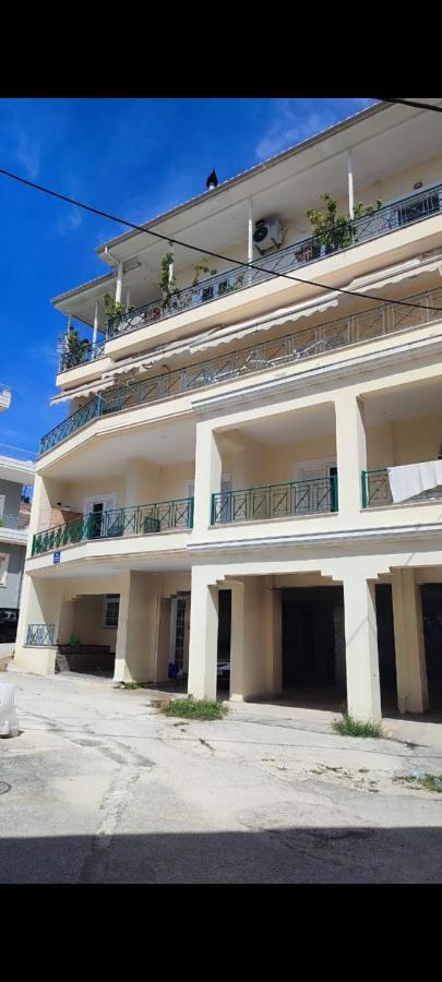 Averof Preveza Bagian luar foto
